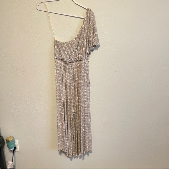 Anthropologie Maeve Jamie One Shoulder Cream Wide Leg Jumpsuit Romper Size XS - Picture 8 of 8